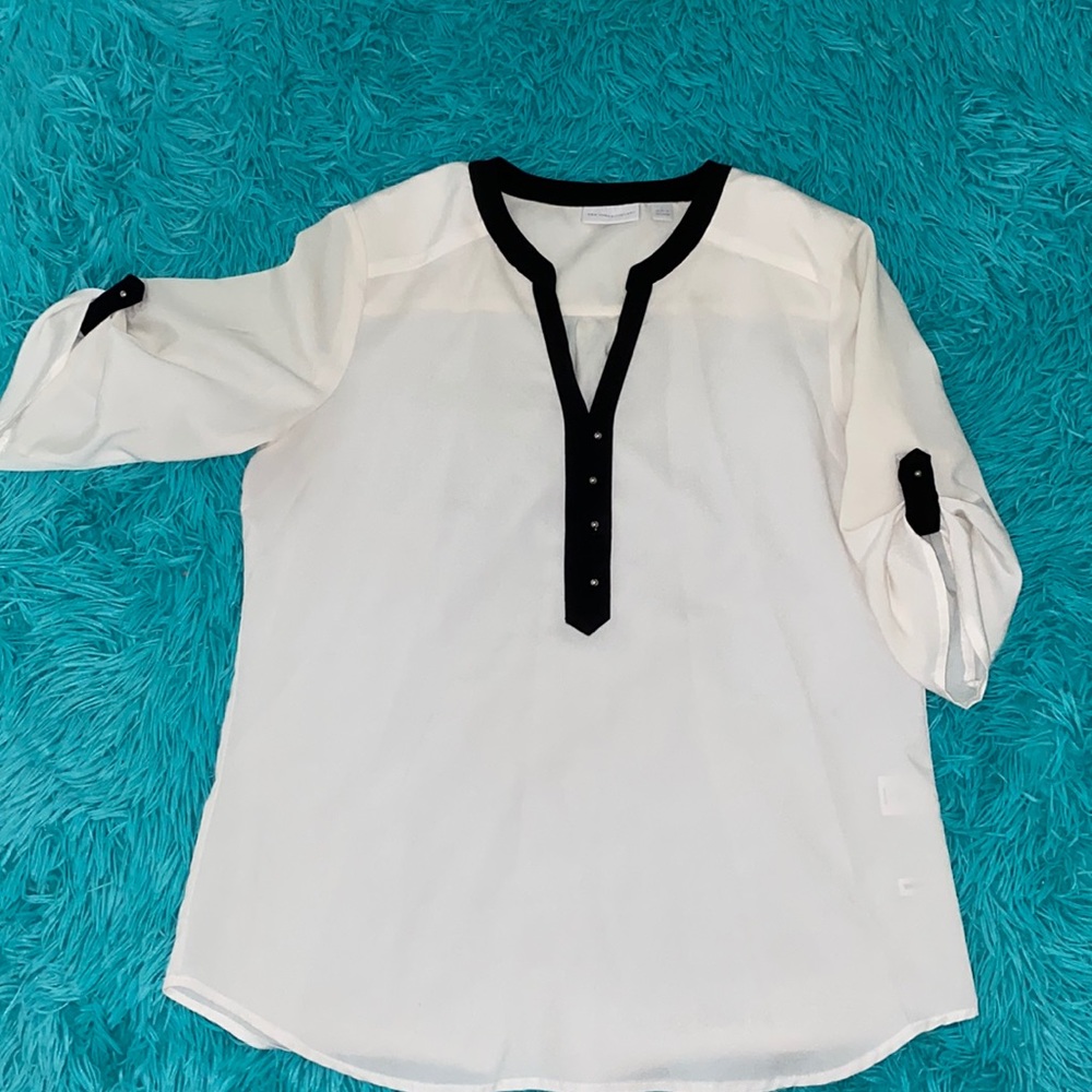 NYC White 3/4 sleeve work blouse black trim